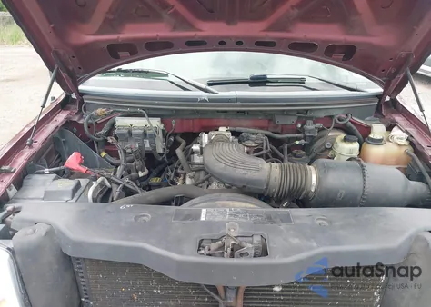 2005 Ford F-150 Stx/Xl/Xlt z USA, uszkodzony, nr VIN 1FTRX12W35NB25224